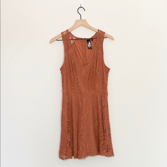 Trixxi Smooth Lace Fit and Flare Orange Dress Sz11 - Picture 2 of 6